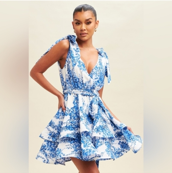 Luxxel Dresses & Skirts - Floral Blue Tie Layered Dress